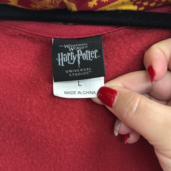 Harry Potter Hoodie Men's Gryffindor Wizarding World Jacket Red Full Zip L - Picture 4 of 5